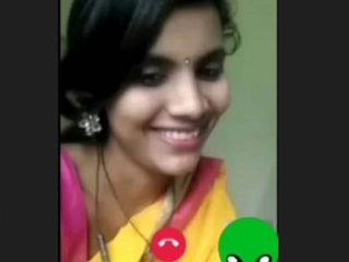 Stunning Indian nymph indulges in solo play and getting off on movie call
