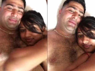 Desi assistant gets jumpy while performing oral orgy on her boss