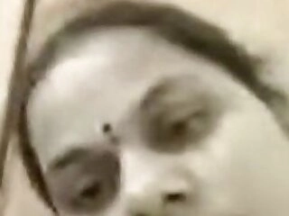 Wife unsheathes her huge Hard-core mammories posing for Desi web cam show