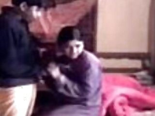 Bihari Indian labor do paid chut chudai with Delhi GB road desi randi