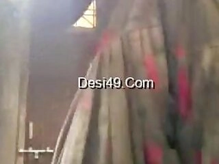 Chubby MILF making molten  video of her putting clothes