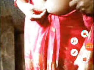 Desi fabulous aunty open her sare