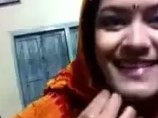 Bangladeshi schoolteacher Bhabhi flaunts her sari and blouse
