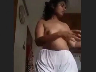 Youthful nymph takes off and bares her bod for the camera