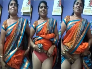 Desi bhabhi's   in the open